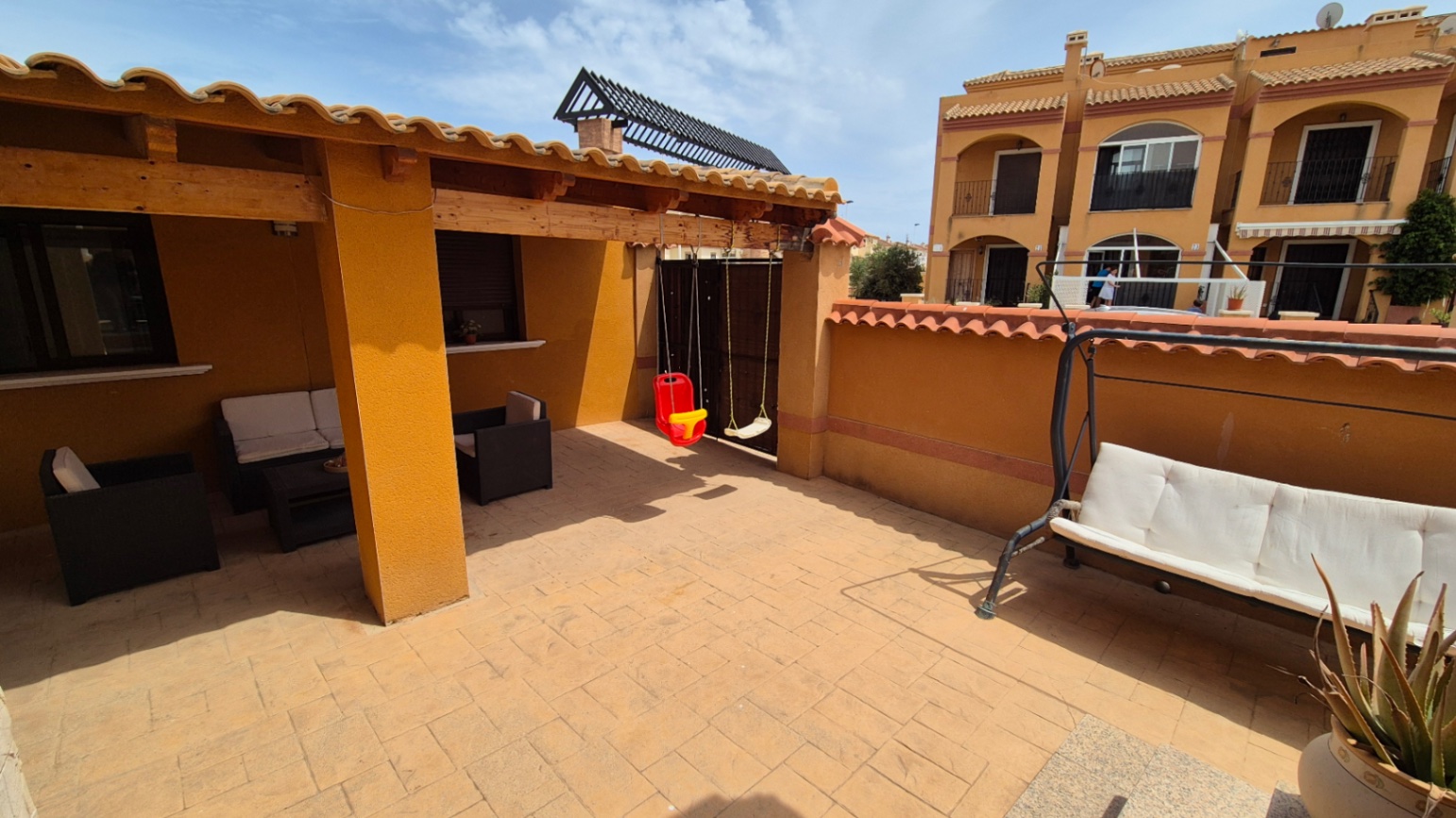 For sale - 2 Bedroom 2 Bathroom Villa in Torrevieja - Costa Blanca  - Alicante
