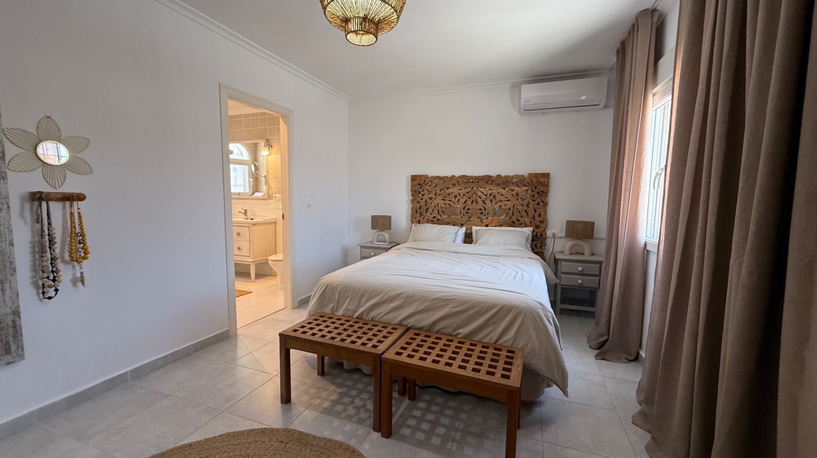For sale - 3 Bedroom 3 Bathroom Villa in Torrevieja - Costa Blanca  - Alicante