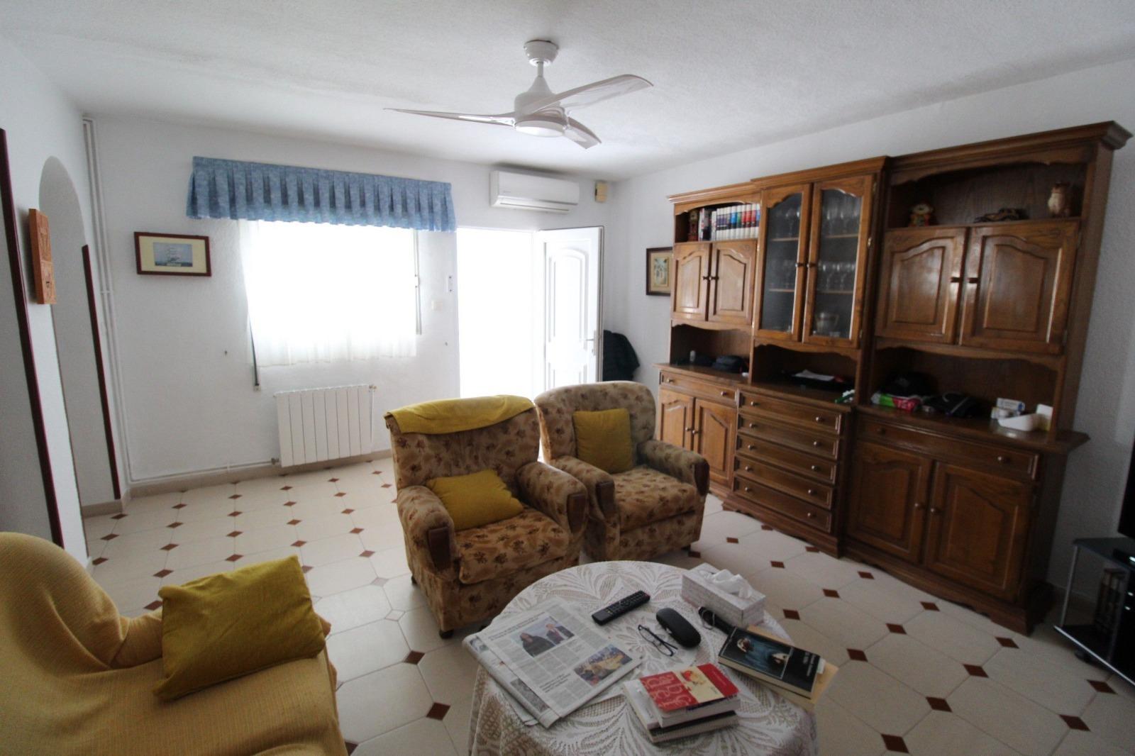 For sale - 5 Bedroom 2 Bathroom Villa in Los Balcones - Los Balcones - Los Altos Del Edén  - Alicante