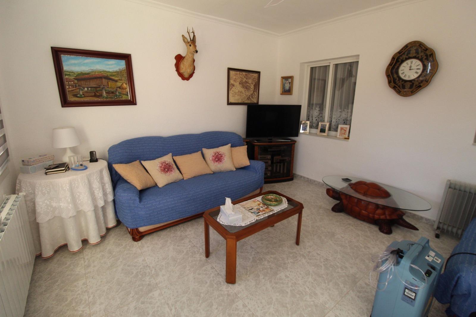For sale - 5 Bedroom 2 Bathroom Villa in Los Balcones - Los Balcones - Los Altos Del Edén  - Alicante