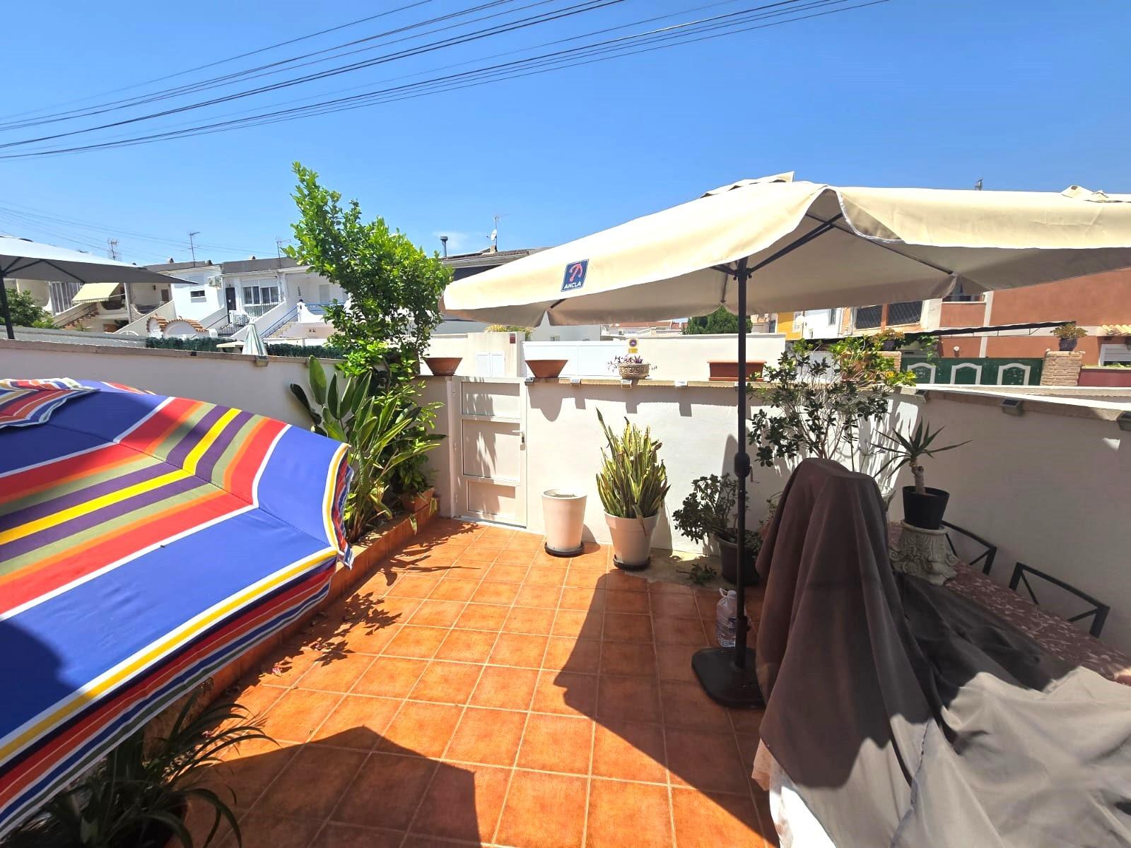 For sale - 3 Bedroom 2 Bathroom Town House in Torrevieja - Los Balcones  - Alicante