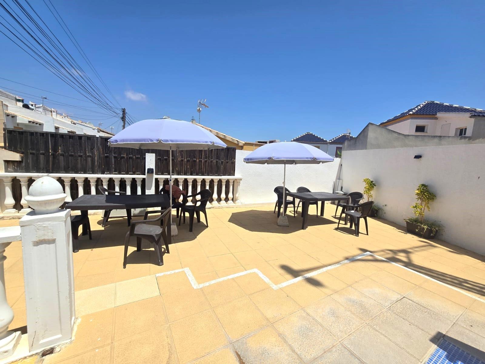 For sale - 3 Bedroom 2 Bathroom Town House in Torrevieja - Los Balcones  - Alicante