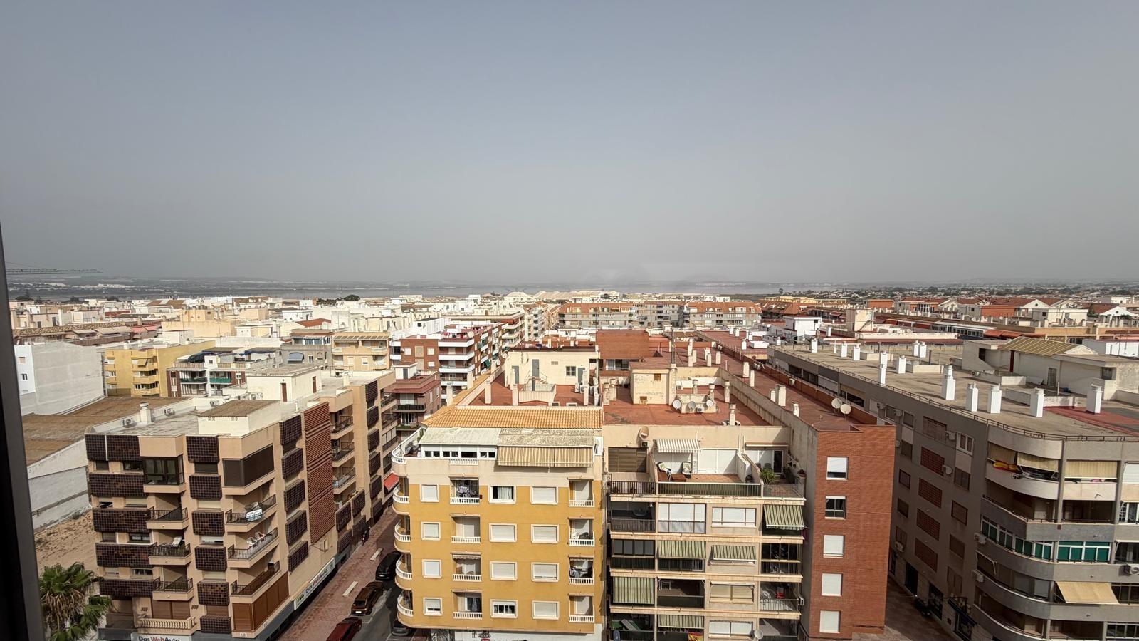 For sale - 2 Bedroom 1 Bathroom Apartment in Torrevieja - Acequion  - Alicante