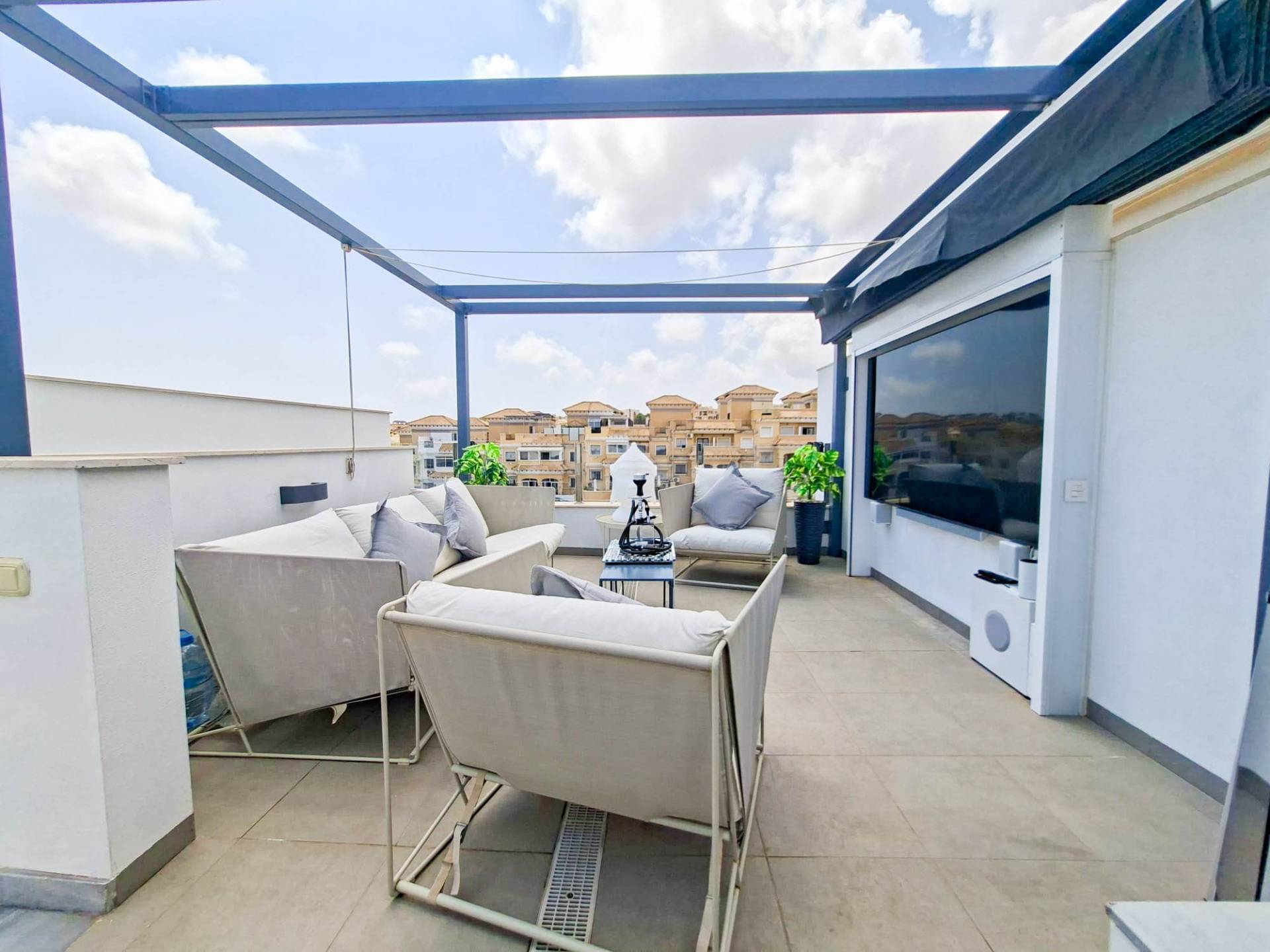 For sale - 3 Bedroom 3 Bathroom Villa in Villamartin - Costa Blanca  - Alicante