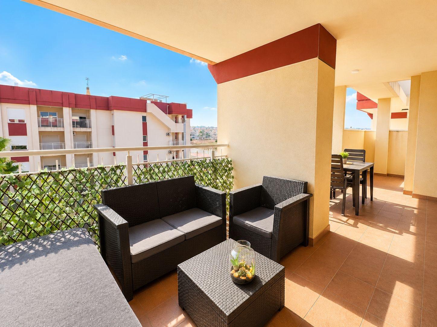 For sale - 3 Bedroom 2 Bathroom Penthouse in Orihuela Costa - Lomas De Cabo Roig  - Alicante