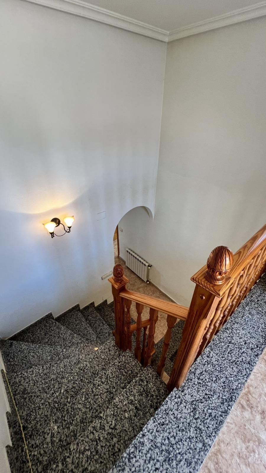 For sale - 3 Bedroom 2 Bathroom Villa in Torrevieja - aguas nuevas  - Alicante