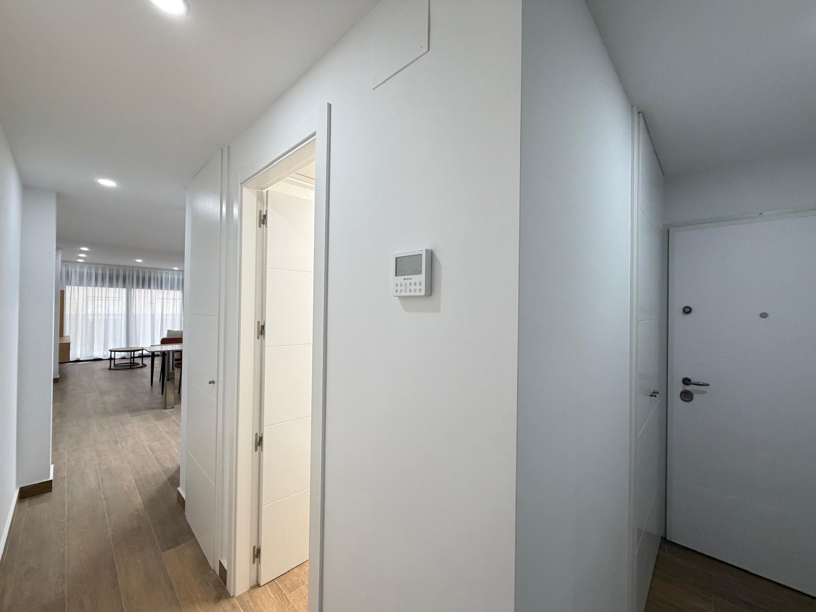 For sale - 2 Bedroom 2 Bathroom Apartment in Torrevieja - Estacion De Autobuses  - Alicante