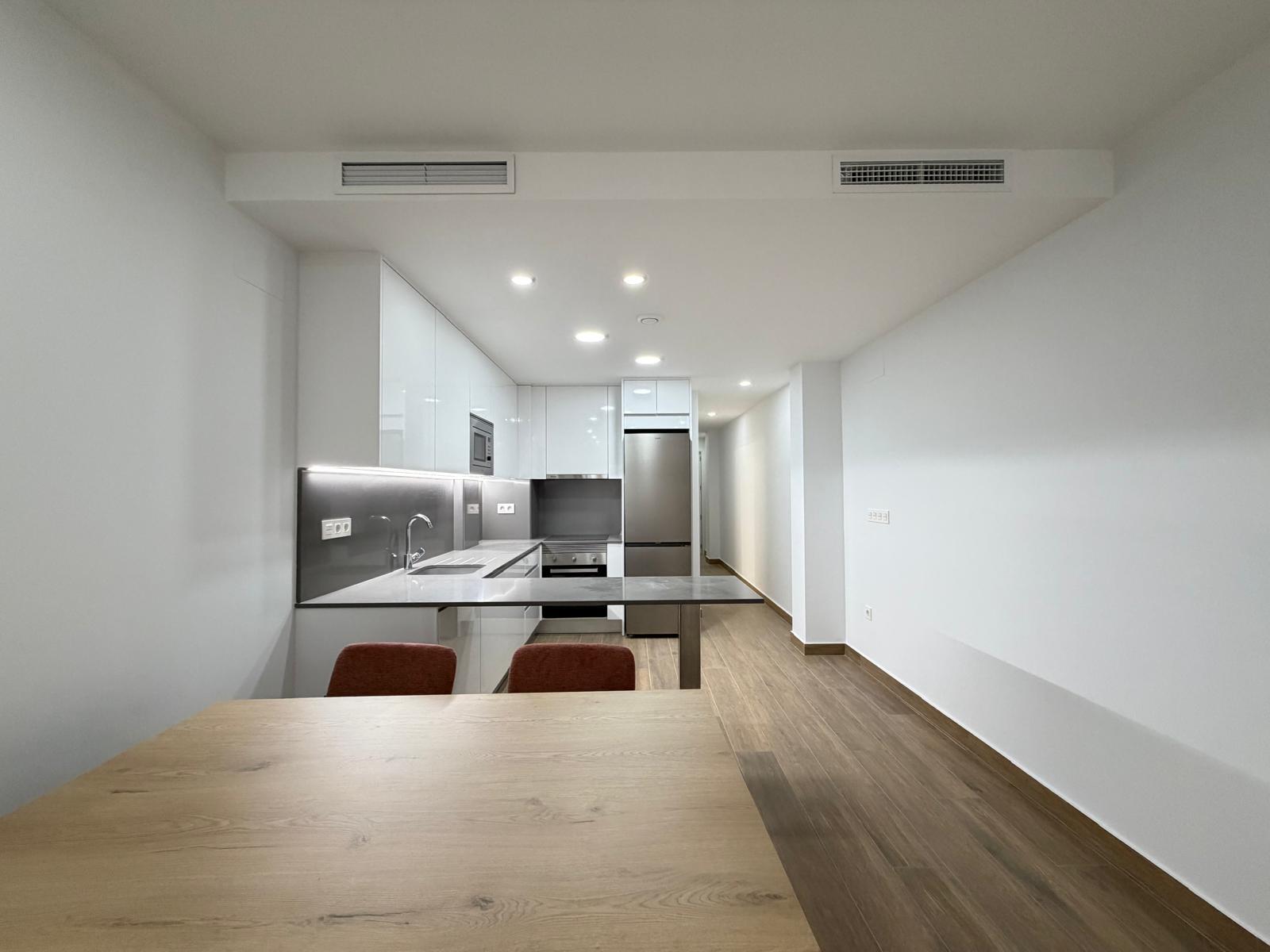 For sale - 2 Bedroom 2 Bathroom Apartment in Torrevieja - Estacion De Autobuses  - Alicante