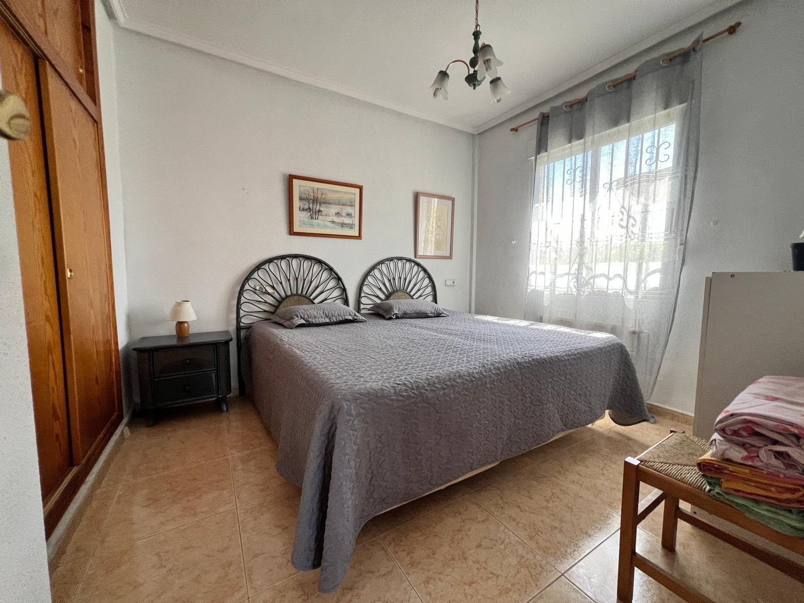 For sale - 3 Bedroom 2 Bathroom Quad House in Torrevieja - Torre La Mata  - Alicante