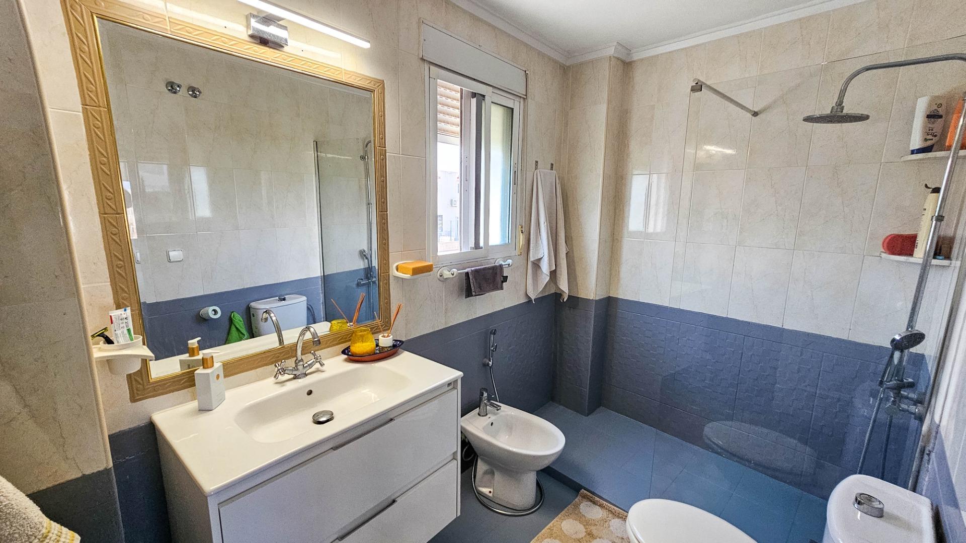 For sale - 3 Bedroom 3 Bathroom Villa in Orihuela Costa - Cabo Roig  - Alicante