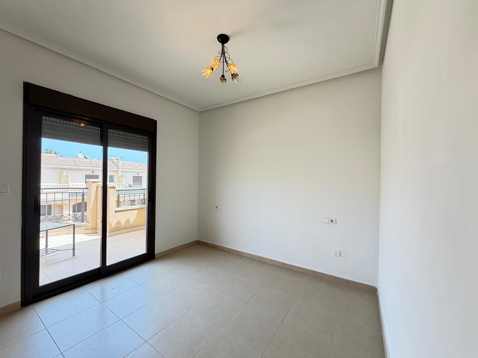 For sale - 2 Bedroom 1 Bathroom Town House in Ciudad Quesada - Lo Marabu  - Alicante