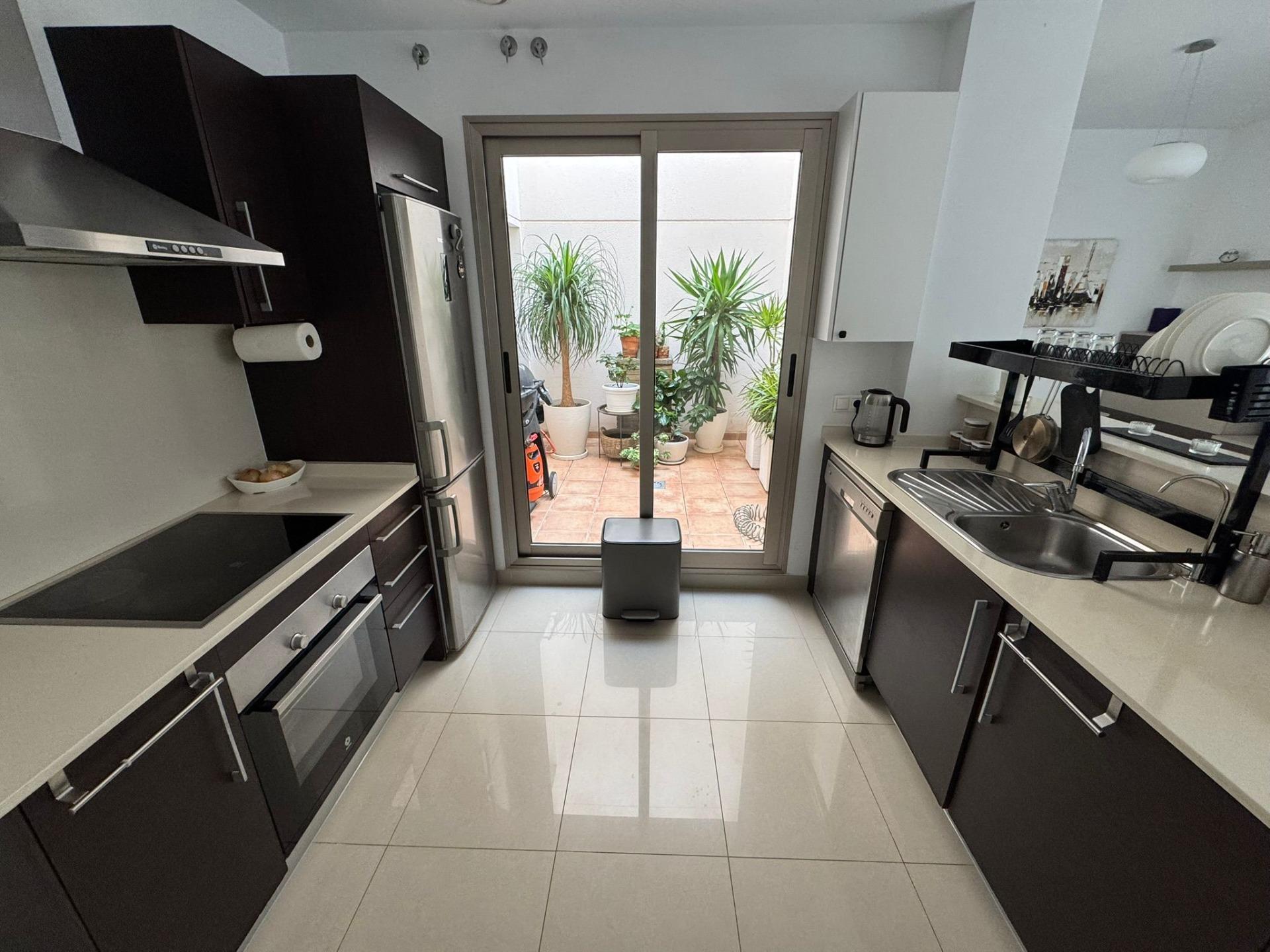 For sale - 3 Bedroom 3 Bathroom Town House in Torrevieja - Punta Prima  - Alicante