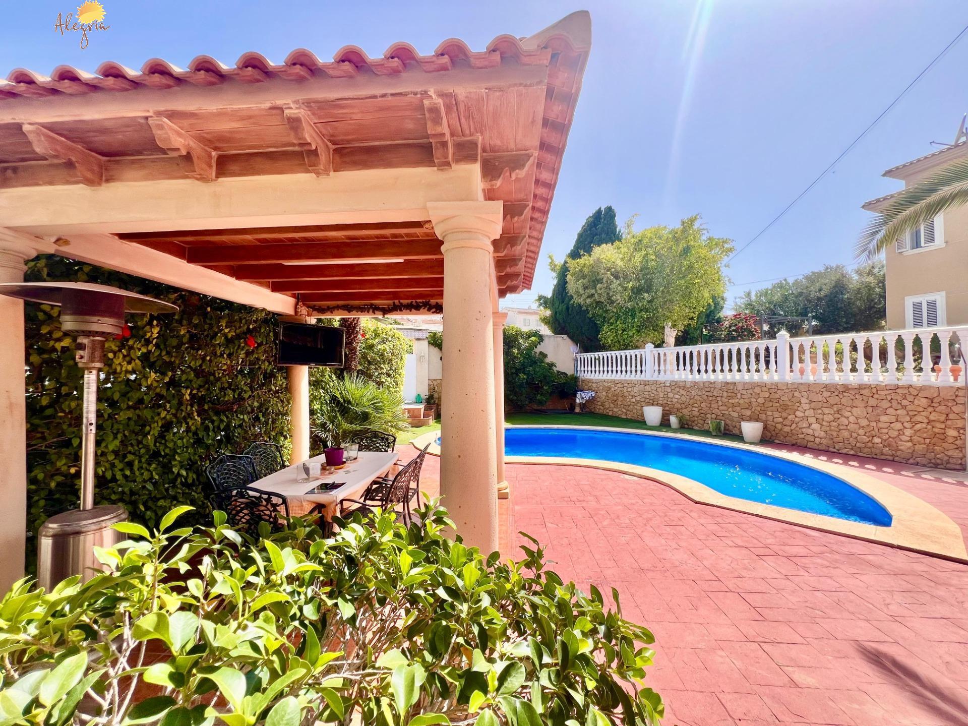 For sale - 3 Bedroom 2 Bathroom Villa in Torrevieja - Los Balcones - Los Altos Del Edén  - Alicante