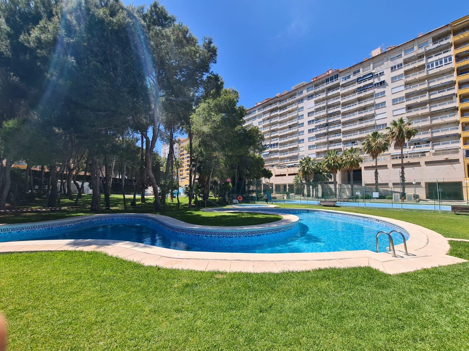 For sale - 3 Bedroom 2 Bathroom Apartment in Cabo Roig - Campoamor  - Alicante