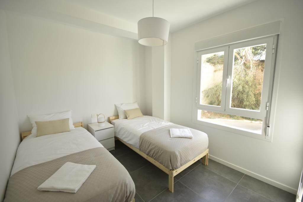 For sale - 3 Bedroom 2 Bathroom Apartment in Cabo Roig - Campoamor  - Alicante