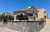 27-137-519-11-1121/79346, 4 Bedroom 3 Bathroom Villa in Playa Flamenca