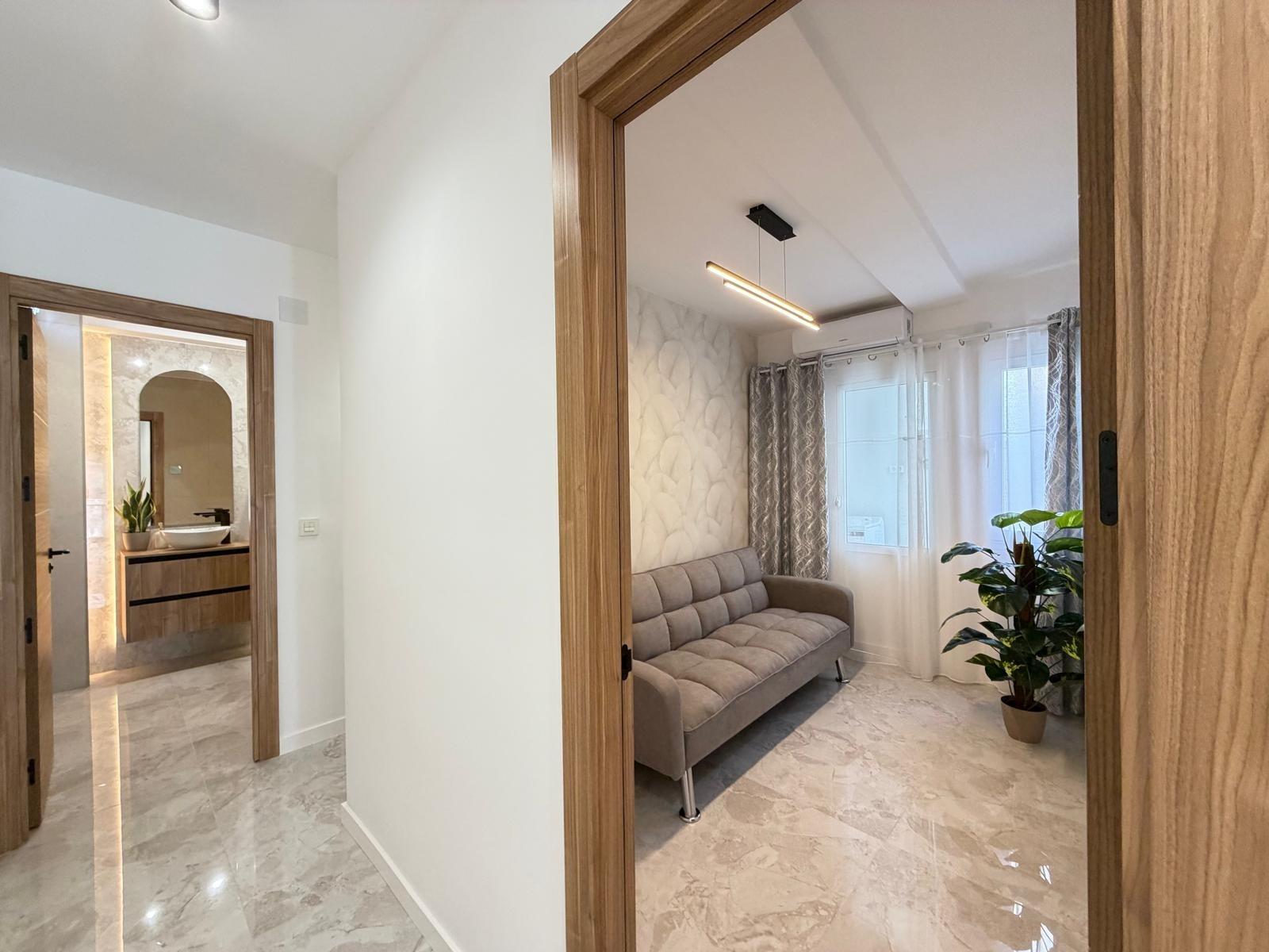 For sale - 3 Bedroom 1 Bathroom Penthouse in Torrevieja - Playa Del Cura  - Alicante