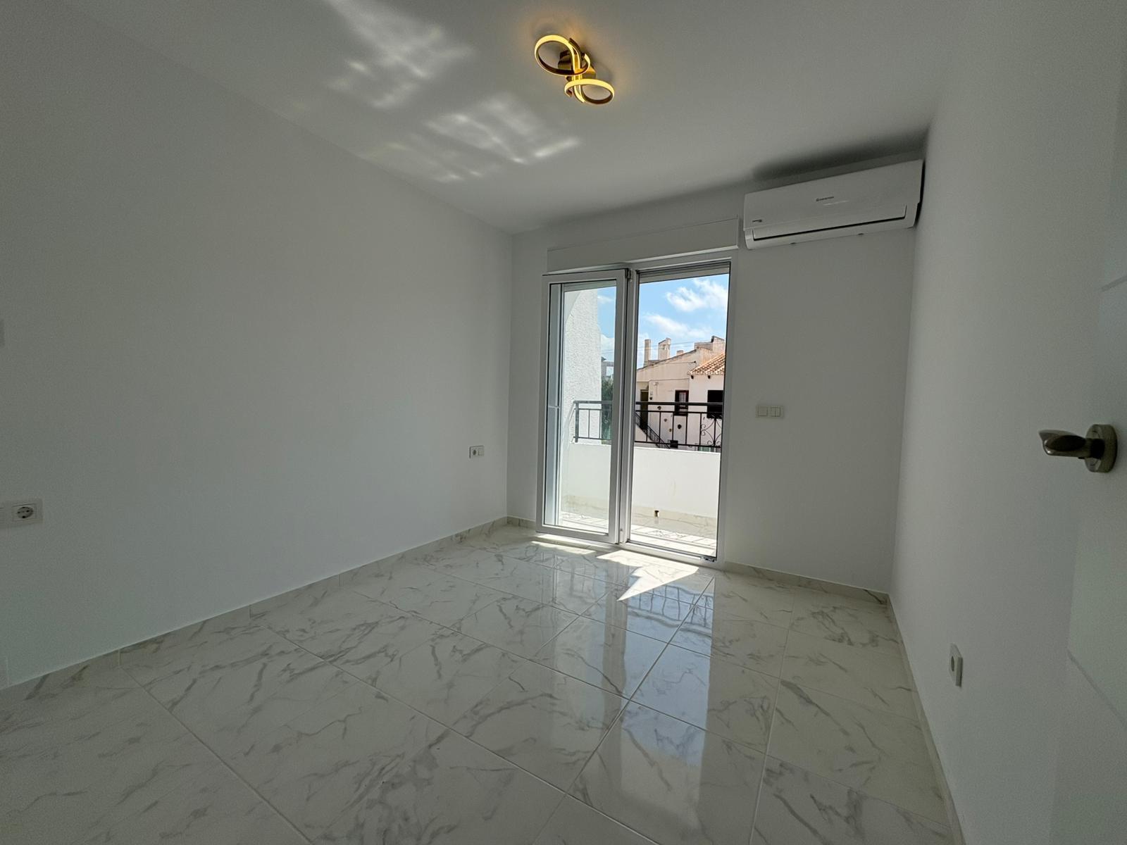 For sale - 3 Bedroom 2 Bathroom Town House in Torrevieja - Los Balcones - Los Altos Del Edén  - Alicante