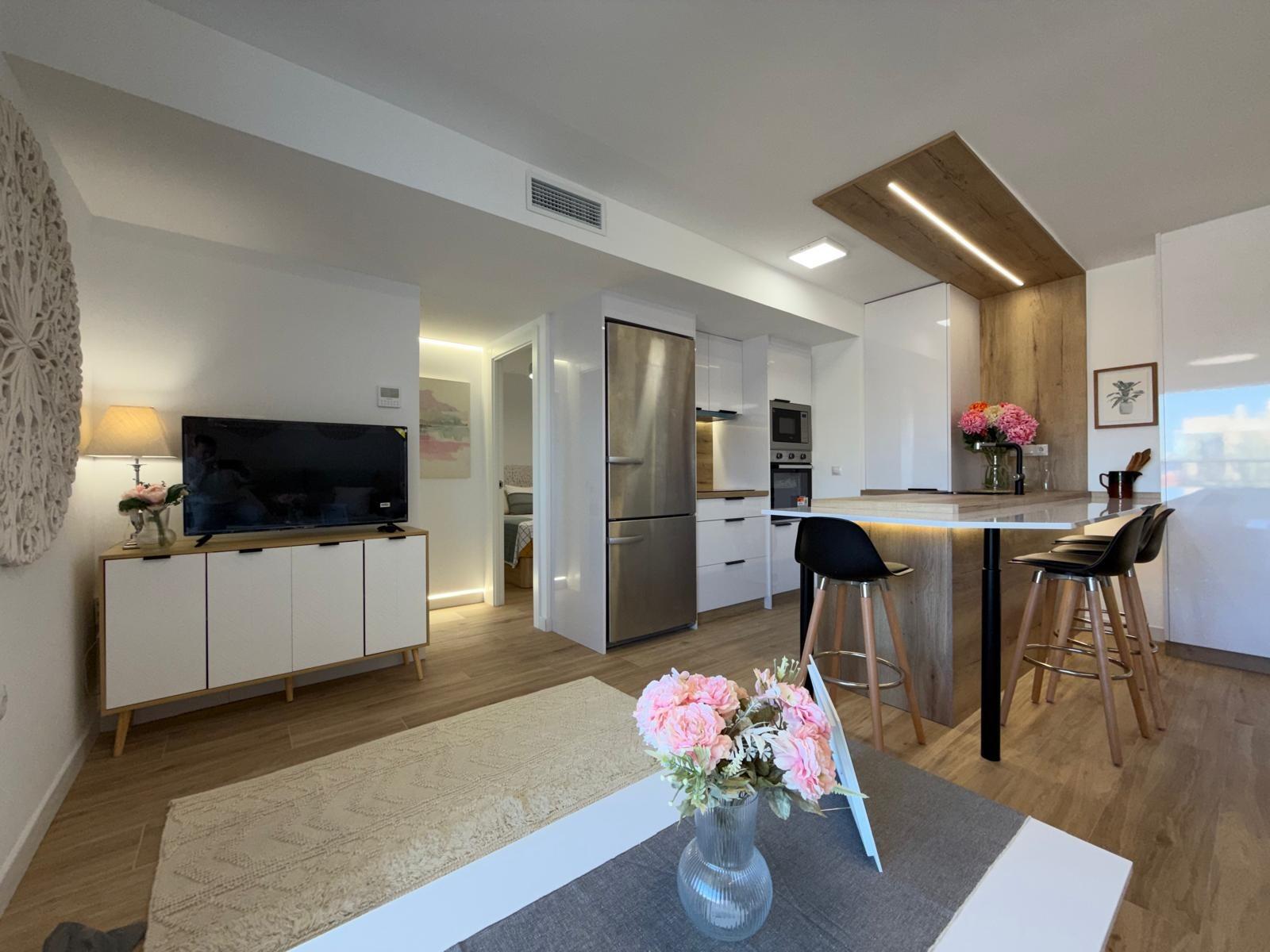 For sale - 3 Bedroom 2 Bathroom Apartment in Punta Prima  - Punta Prima  - Alicante