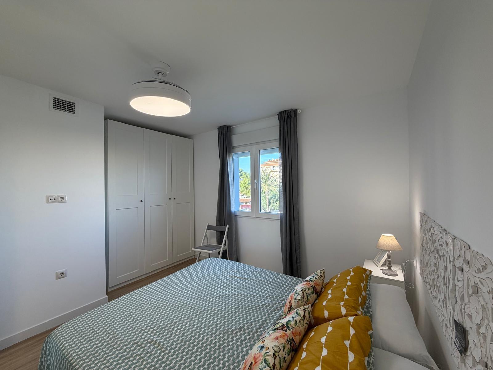 For sale - 3 Bedroom 2 Bathroom Apartment in Punta Prima  - Punta Prima  - Alicante