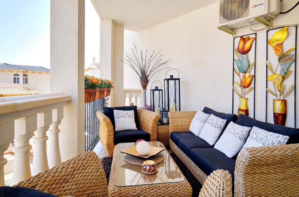 For sale - 3 Bedroom 2 Bathroom Apartment in cabo Roig - Costa Blanca  - Alicante
