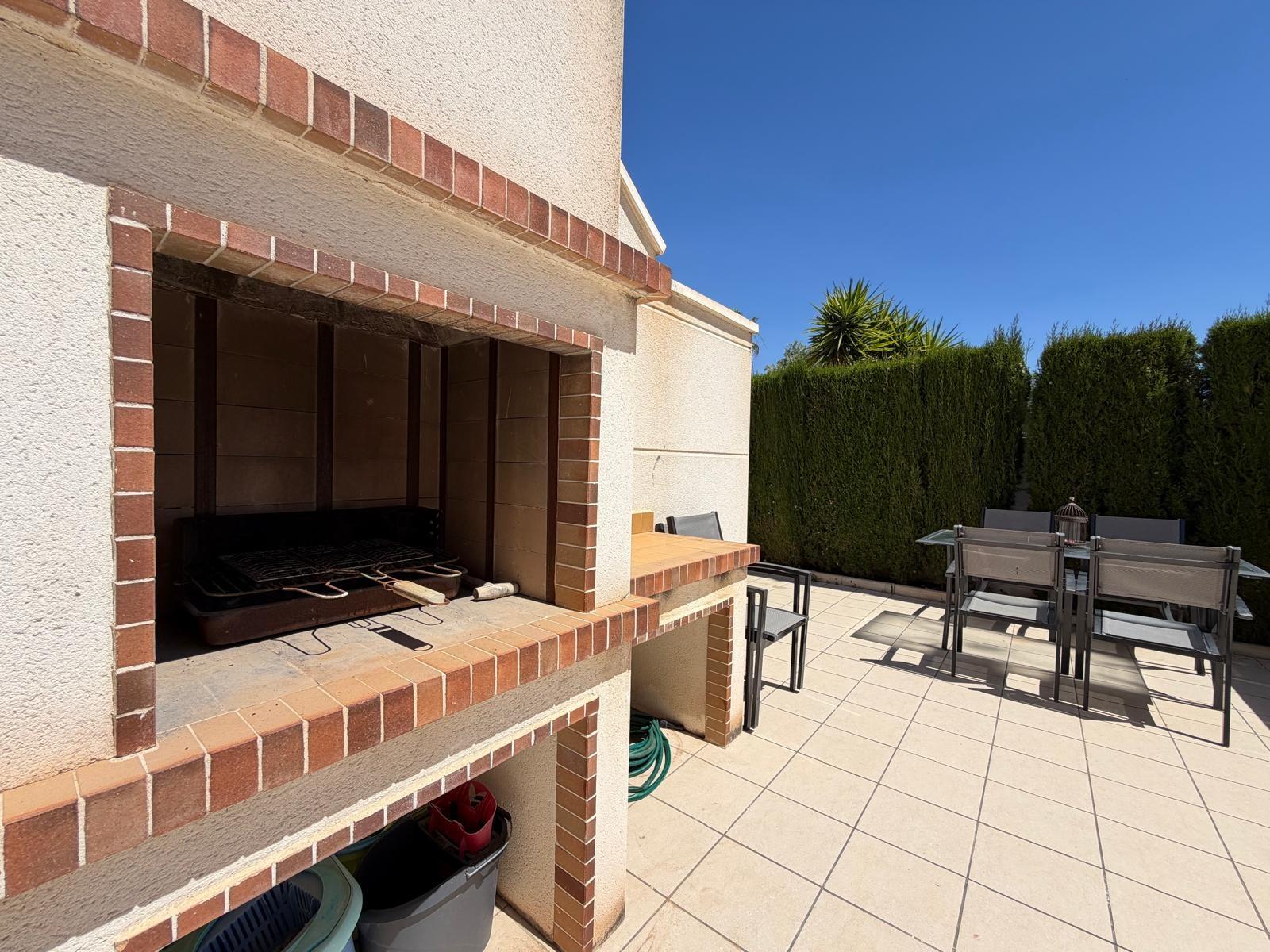 For sale - 4 Bedroom 3 Bathroom Villa in Ciudad Quesada - Dona Pepa  - Alicante