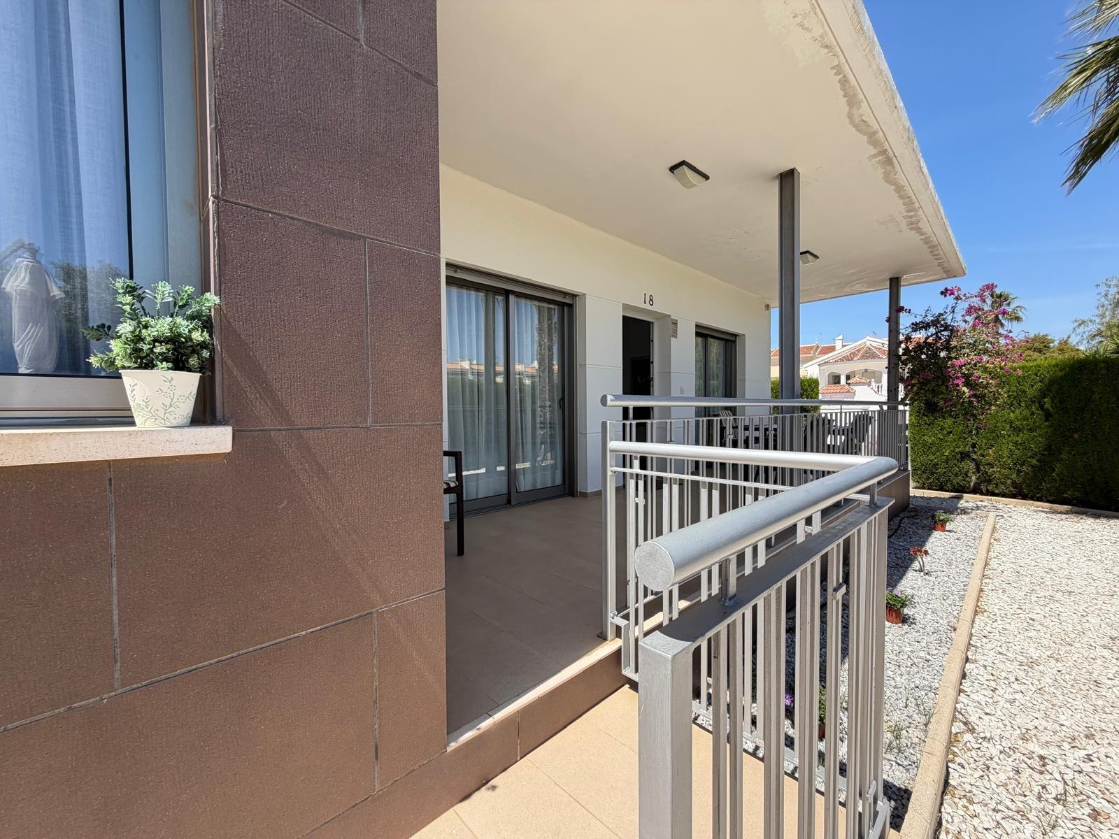 For sale - 4 Bedroom 3 Bathroom Villa in Ciudad Quesada - Dona Pepa  - Alicante