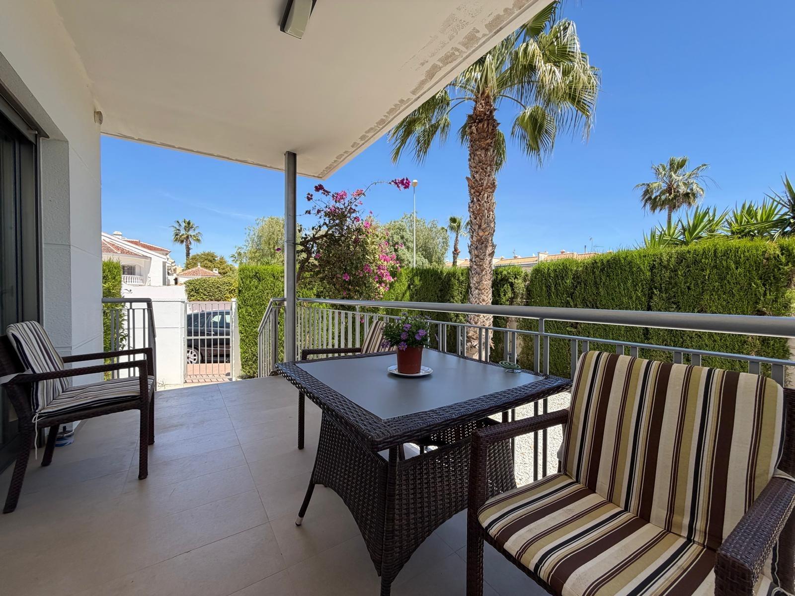 For sale - 4 Bedroom 3 Bathroom Villa in Ciudad Quesada - Dona Pepa  - Alicante