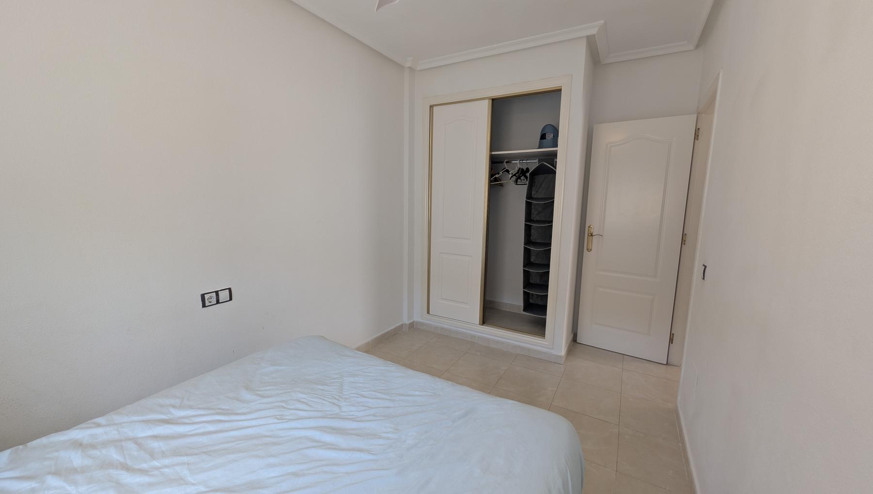 For sale - 5 Bedroom 3 Bathroom Linked Villa in Lo Crispen - Lo Crispen - Alicante