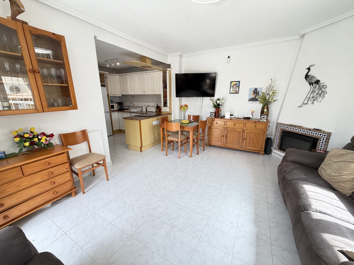 For sale - 3 Bedroom 2 Bathroom Quad in La Florida, Playa Flamenca - , La Florida, Alicante, Spain - Alicante