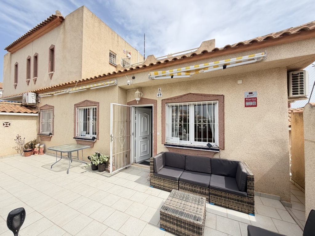 3 Bedroom 2 Bathroom Quad in La Florida, Playa Flamenca