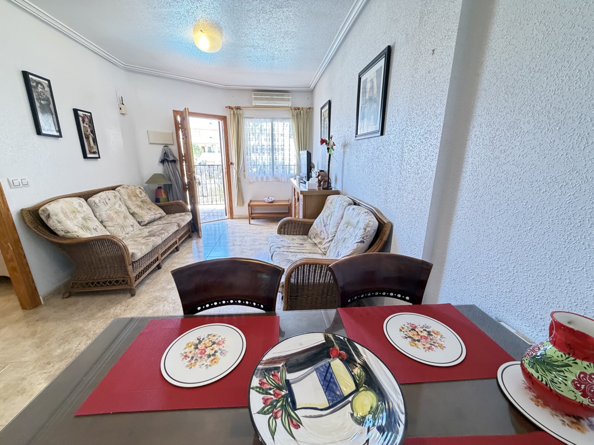 For sale - 3 Bedroom 2 Bathroom Apartment in La Zenia - , La Zenia, Alicante, Spain - Alicante