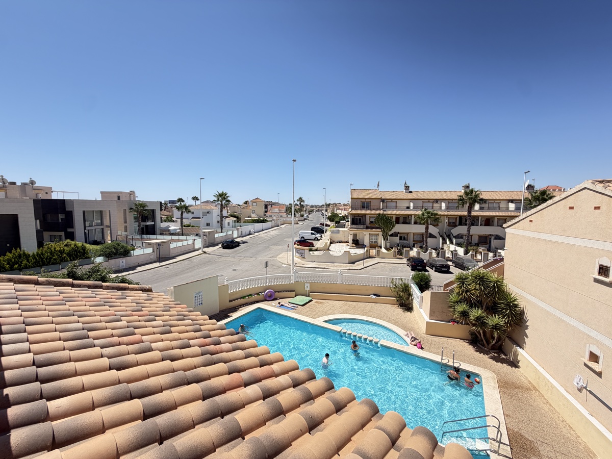For sale - 3 Bedroom 2 Bathroom Apartment in La Zenia - , La Zenia, Alicante, Spain - Alicante