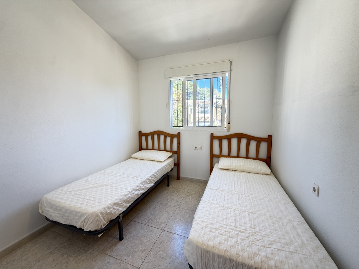 For sale - 2 Bedroom 1 Bathroom Apartment in Villamartin - , Villamartin, Alicante, Spain - Alicante