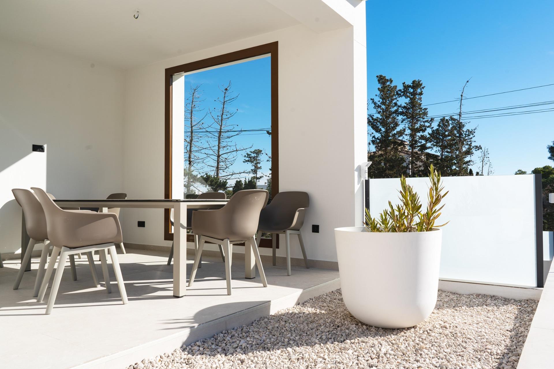For sale - 4 Bedroom 4 Bathroom Villa in Benejúzar - alta  - Alicante
