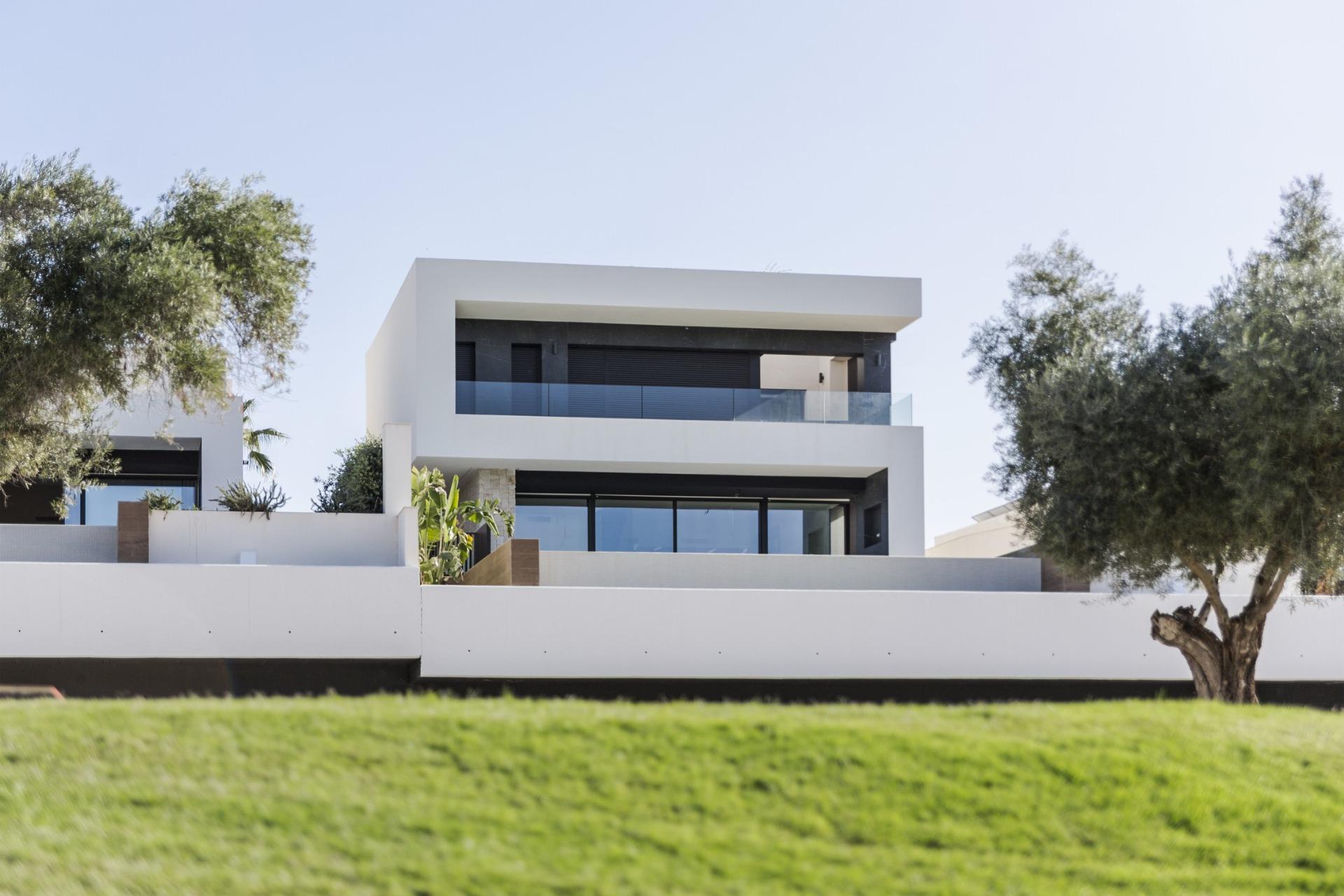For sale - 3 Bedroom 3 Bathroom Villa in Algorfa - La Finca Golf  - Alicante