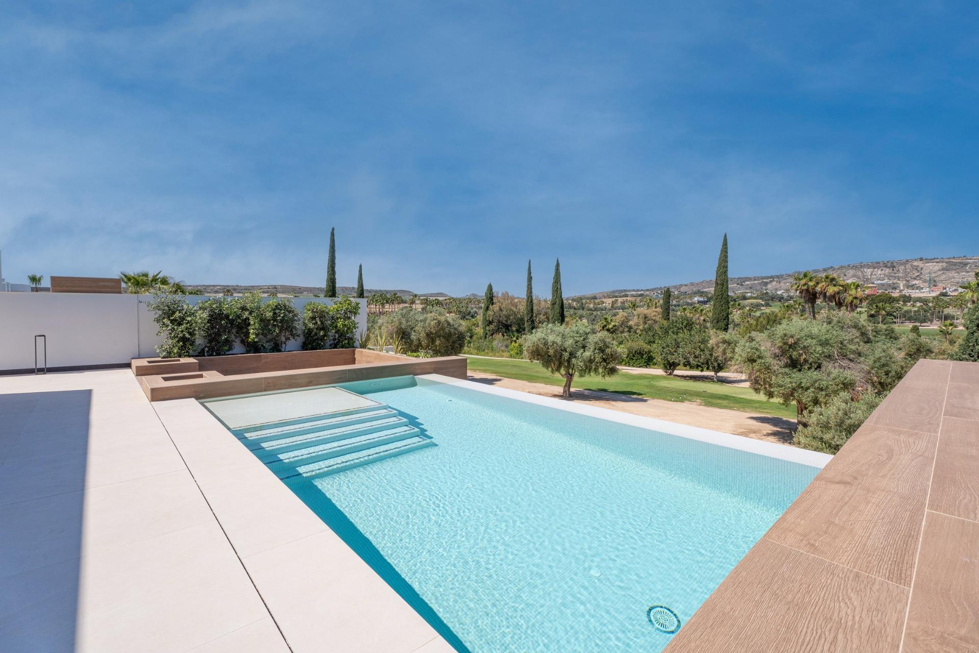 For sale - 3 Bedroom 2 Bathroom Villa in Algorfa - La Finca Golf  - Alicante
