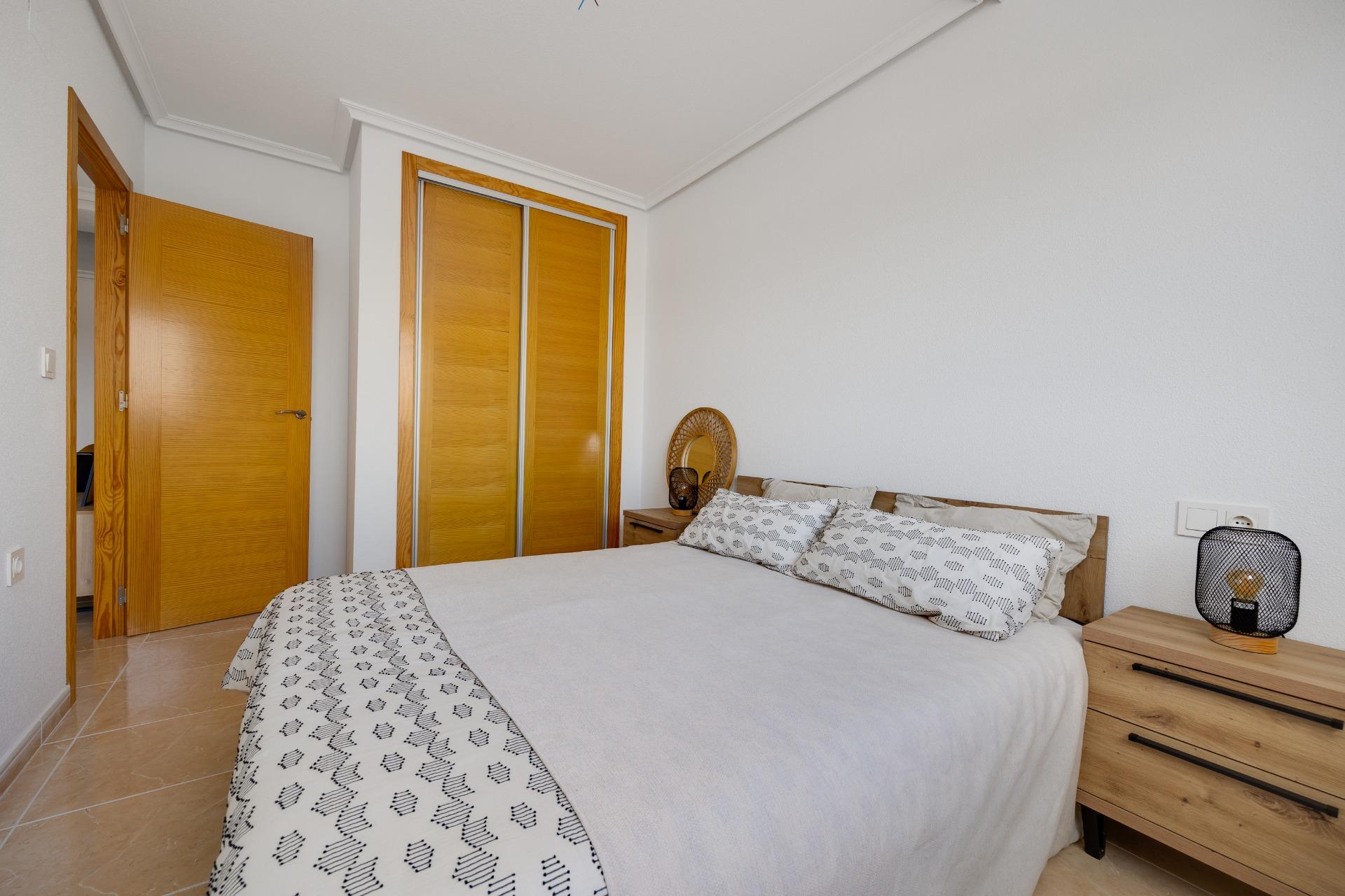 For sale - 3 Bedroom 2 Bathroom Apartment in San Fulgencio - Pueblo  - Alicante