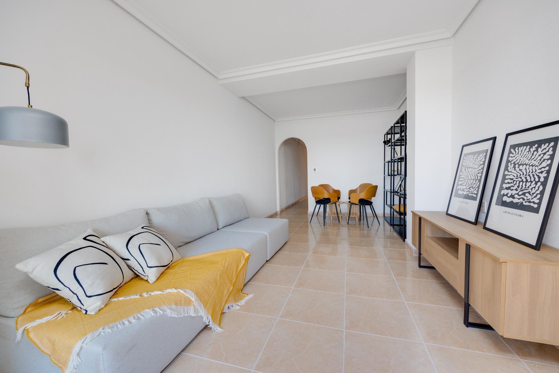 For sale - 3 Bedroom 2 Bathroom Apartment in San Fulgencio - Pueblo  - Alicante
