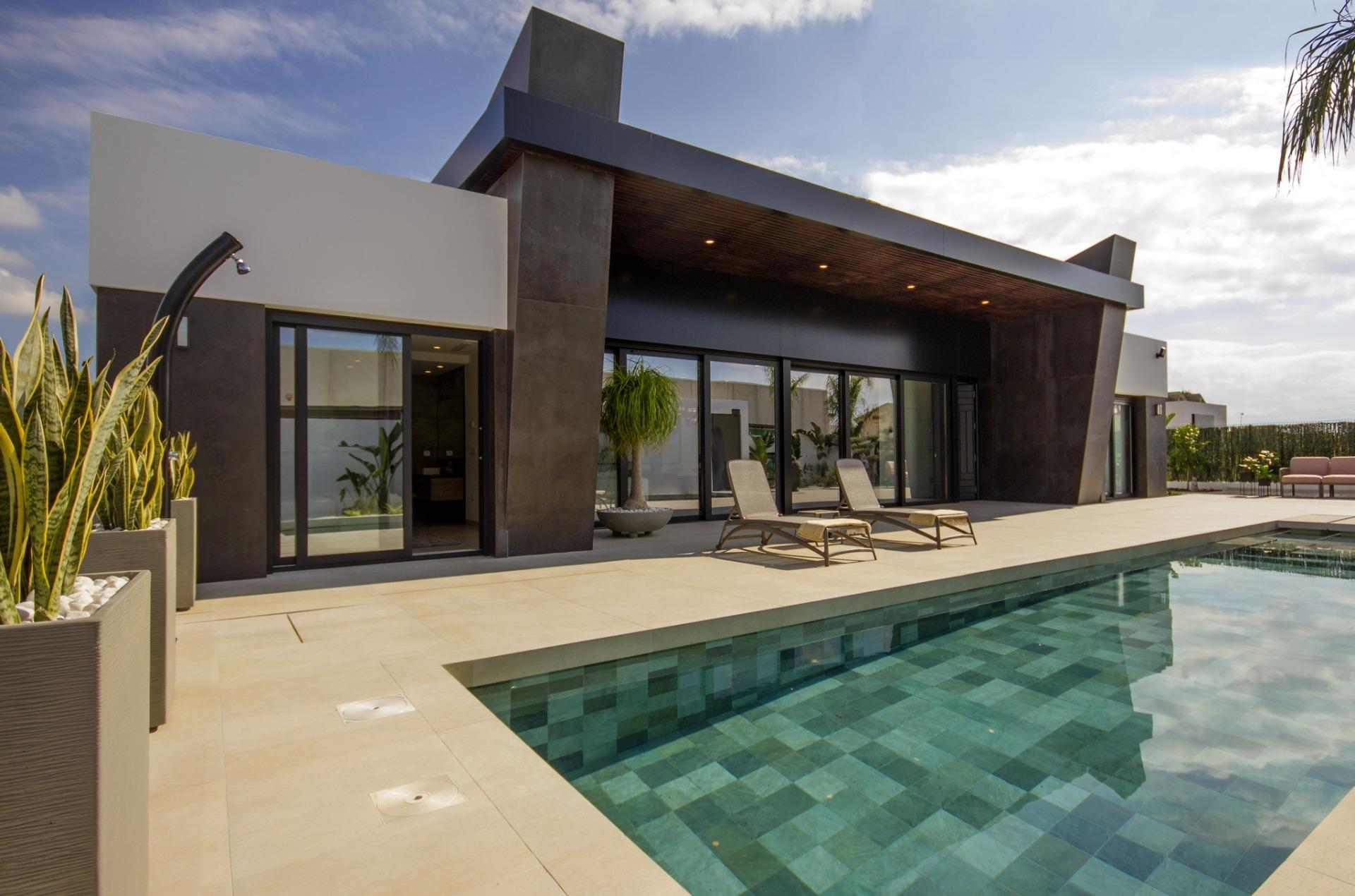 For sale - 3 Bedroom 3 Bathroom Villa in Rojales - Ciudad Quesada  - Alicante