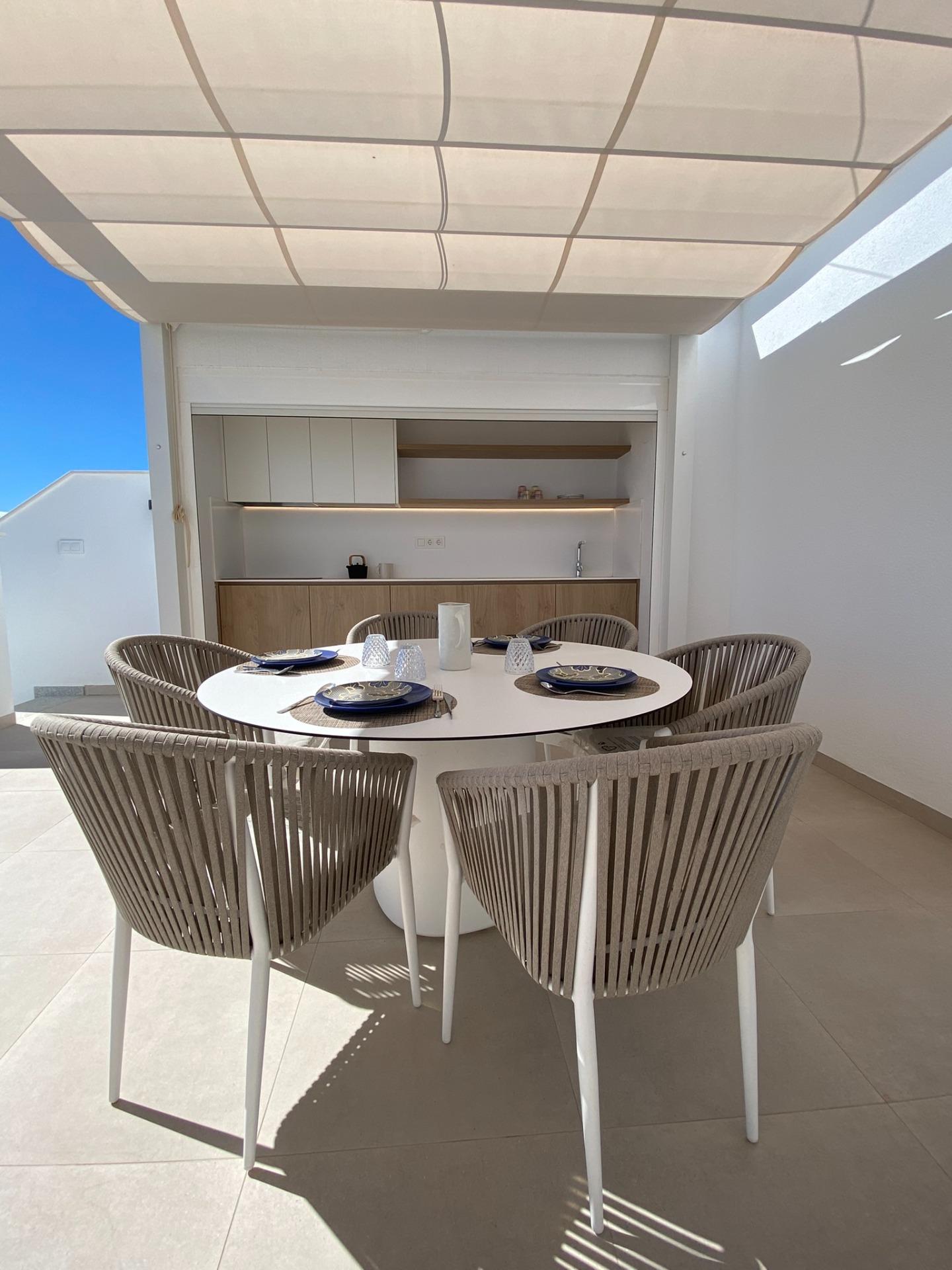 For sale - 2 Bedroom 2 Bathroom Bungalow in Pilar de La Horadada - pueblo  - Alicante