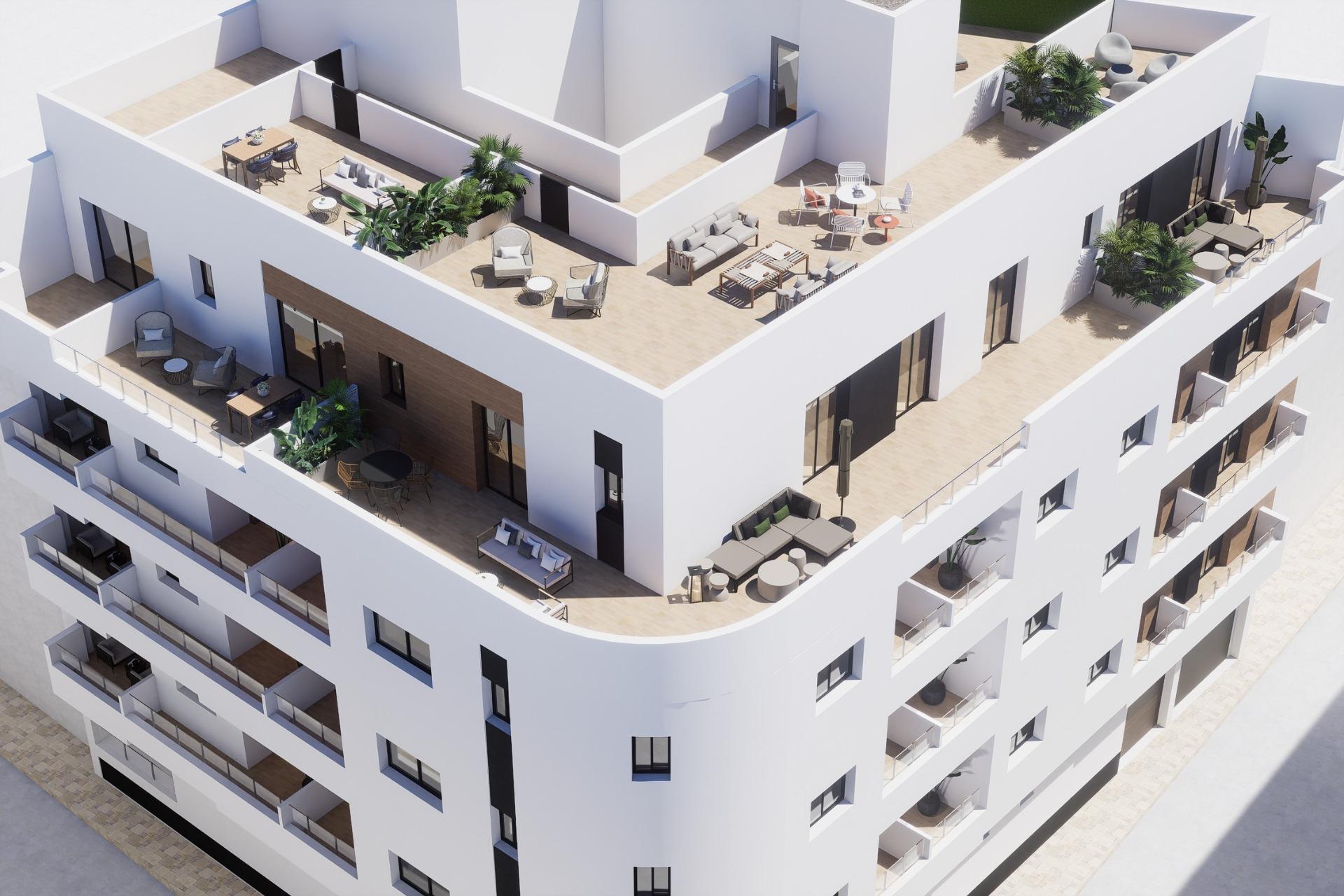 For sale - 2 Bedroom 1 Bathroom Apartment in Torrevieja - Centro  - Alicante