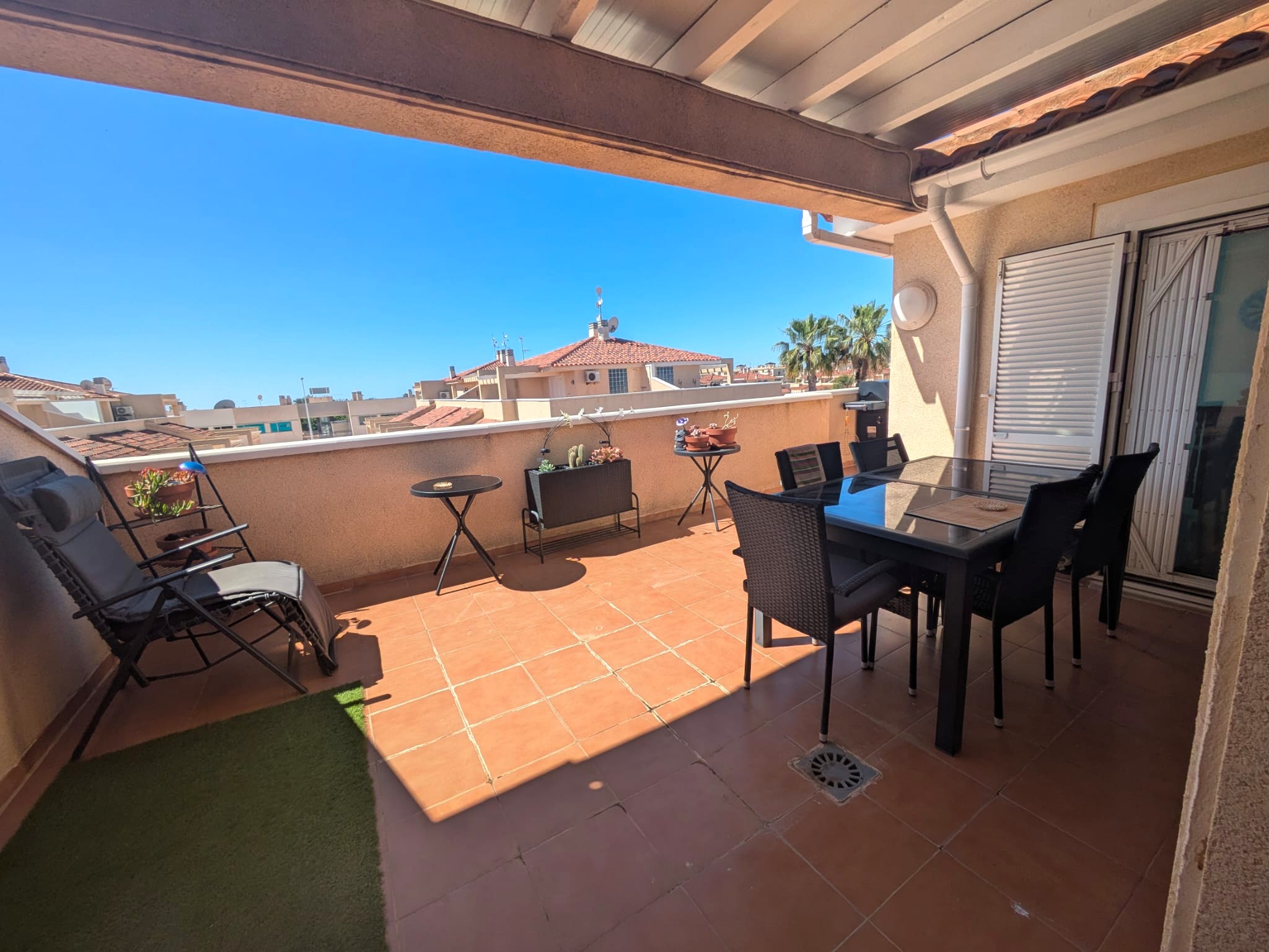 For sale - 3 Bedroom 2 Bathroom apartment in Playa Flamenca -  - Alicante