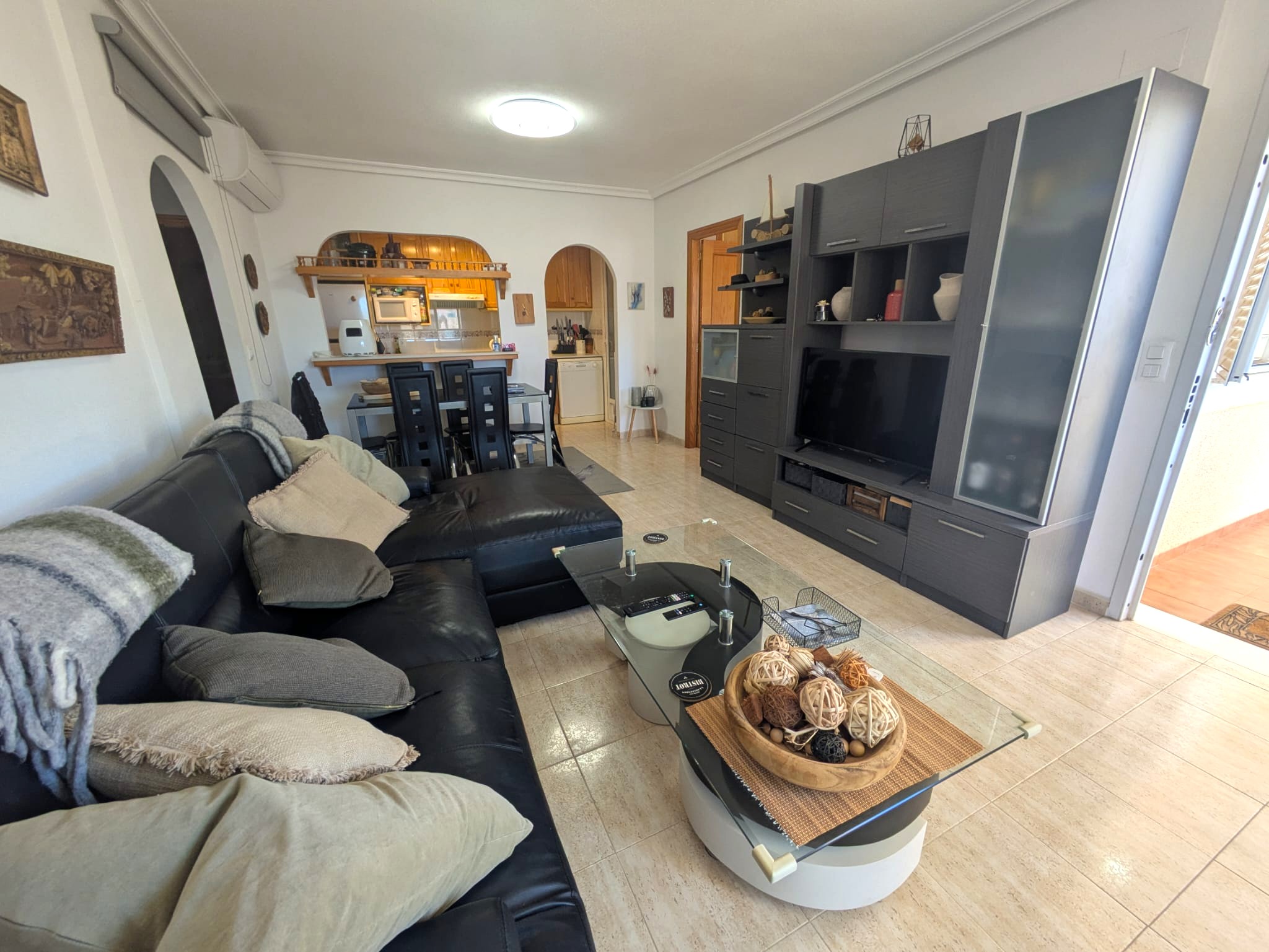 For sale - 3 Bedroom 2 Bathroom apartment in Playa Flamenca -  - Alicante