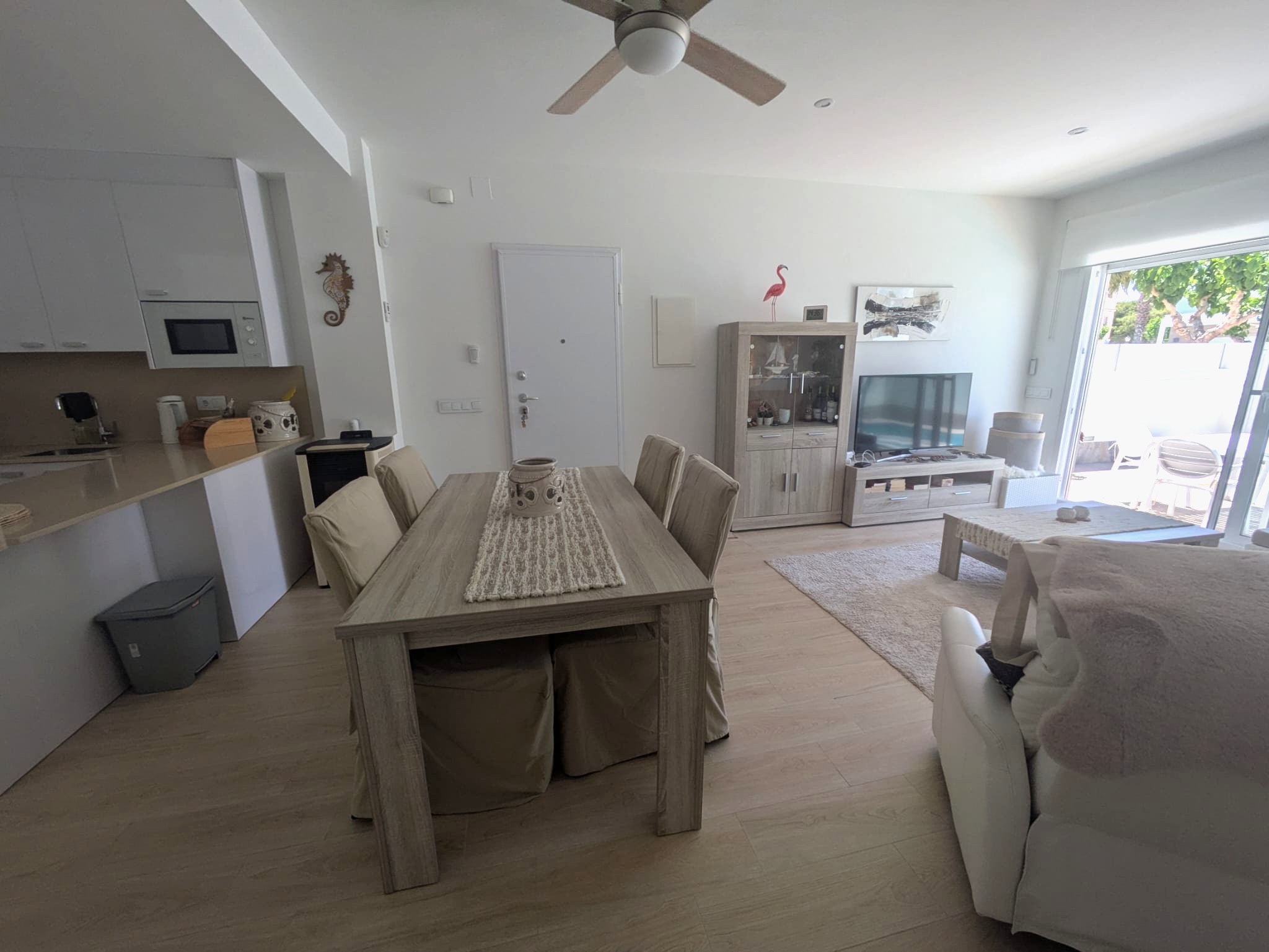 For sale - 3 Bedroom 2 Bathroom villa in San Pedro Del Pinatar -  - Murcia