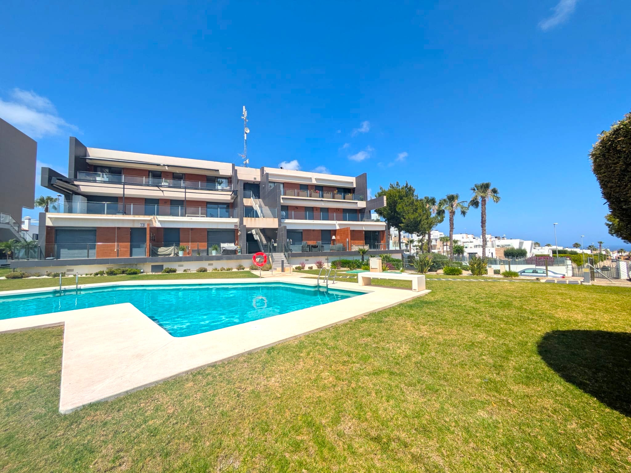 For sale - 2 Bedroom 2 Bathroom apartment in Los Dolses -  - Alicante