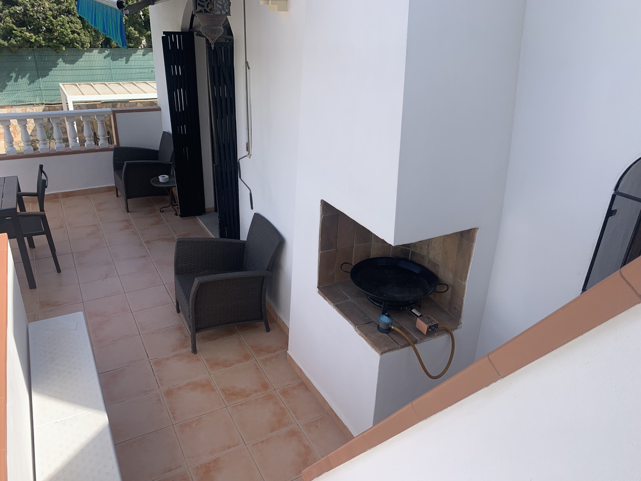 For sale - 4 Bedroom 2 Bathroom Villa in Villamartin, Orihuela Costa -  - Alicante