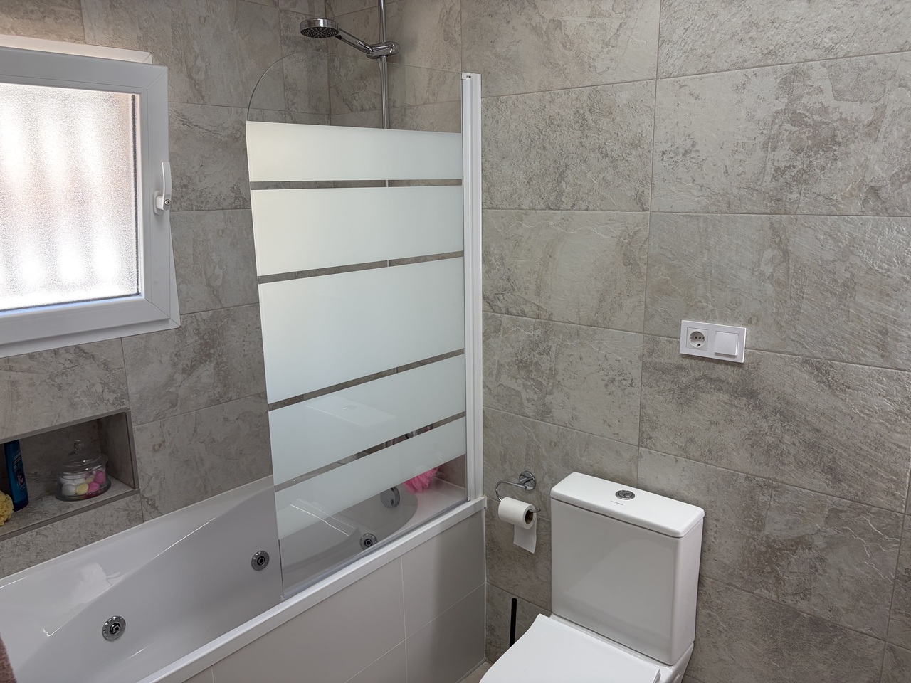 For sale - 4 Bedroom 5 Bathroom Villa in Pinar de Campoverde -  - Alicante