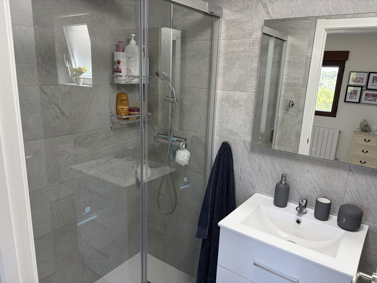 For sale - 4 Bedroom 5 Bathroom Villa in Pinar de Campoverde -  - Alicante
