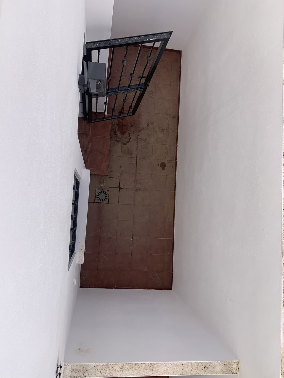 For sale - 2 Bedroom 1 Bathroom Town House in Punta Prima -  - Alicante